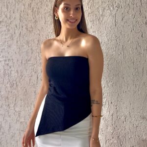 Blusa Tomara que Caia Assimétrica