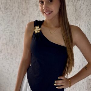 Blusa - Ombro só com detalhe